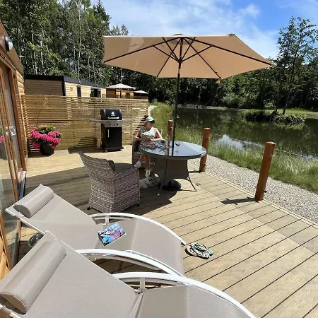 Cedar Boutique Lodge-dog Fishing And Access Nyaraló